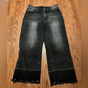 Judy Blue Black White Leg Crop Jeans Sz 15/32